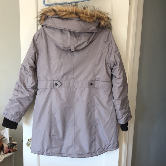 Steve‎ Madden, Madden Girl, puffer coat. large L/G. Gray, hooded faux fur. NWOT - Picture 4 of 11